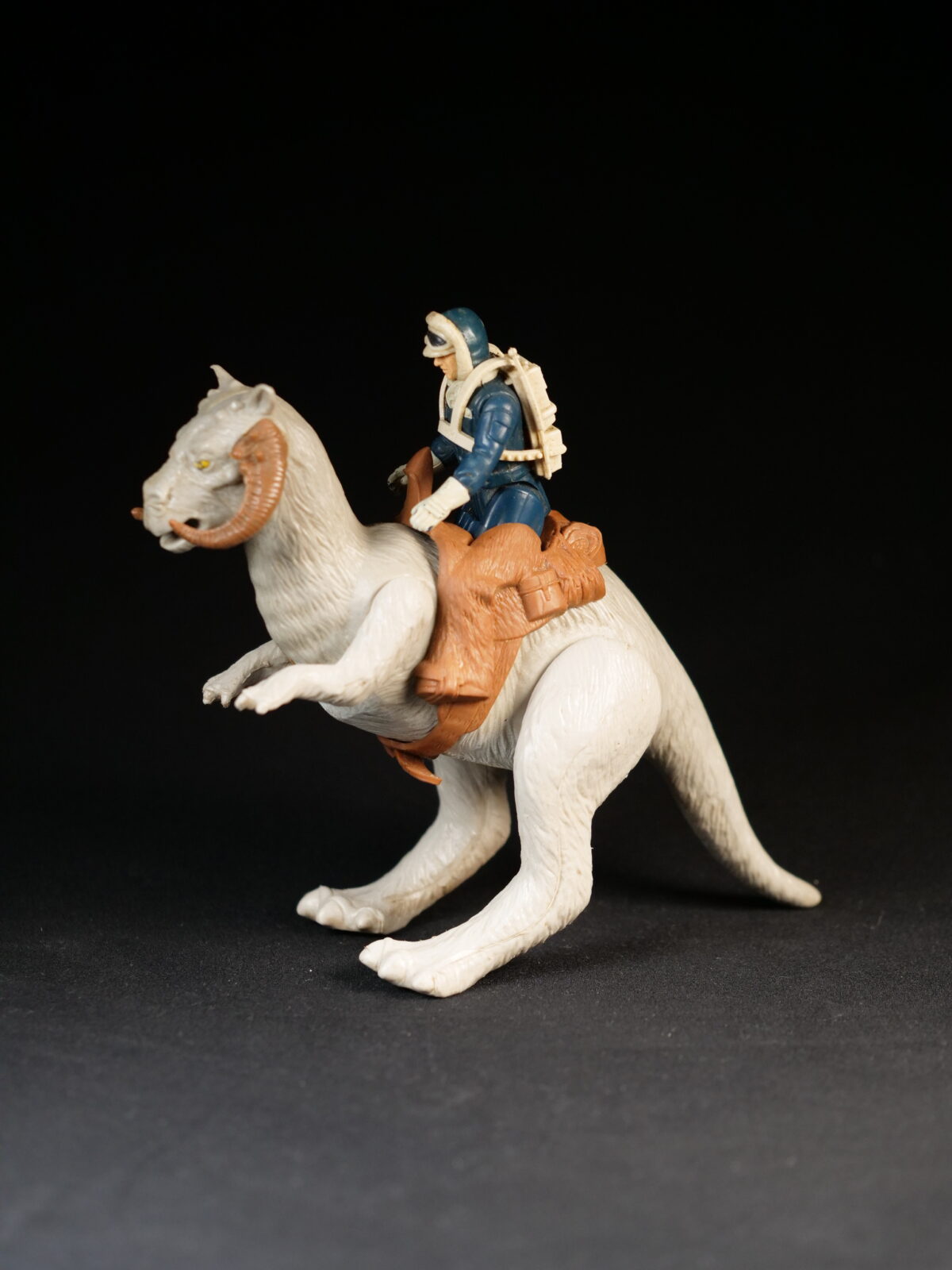 Vintage Star Wars Tauntaun with Hoth Rebel Rider (1980)