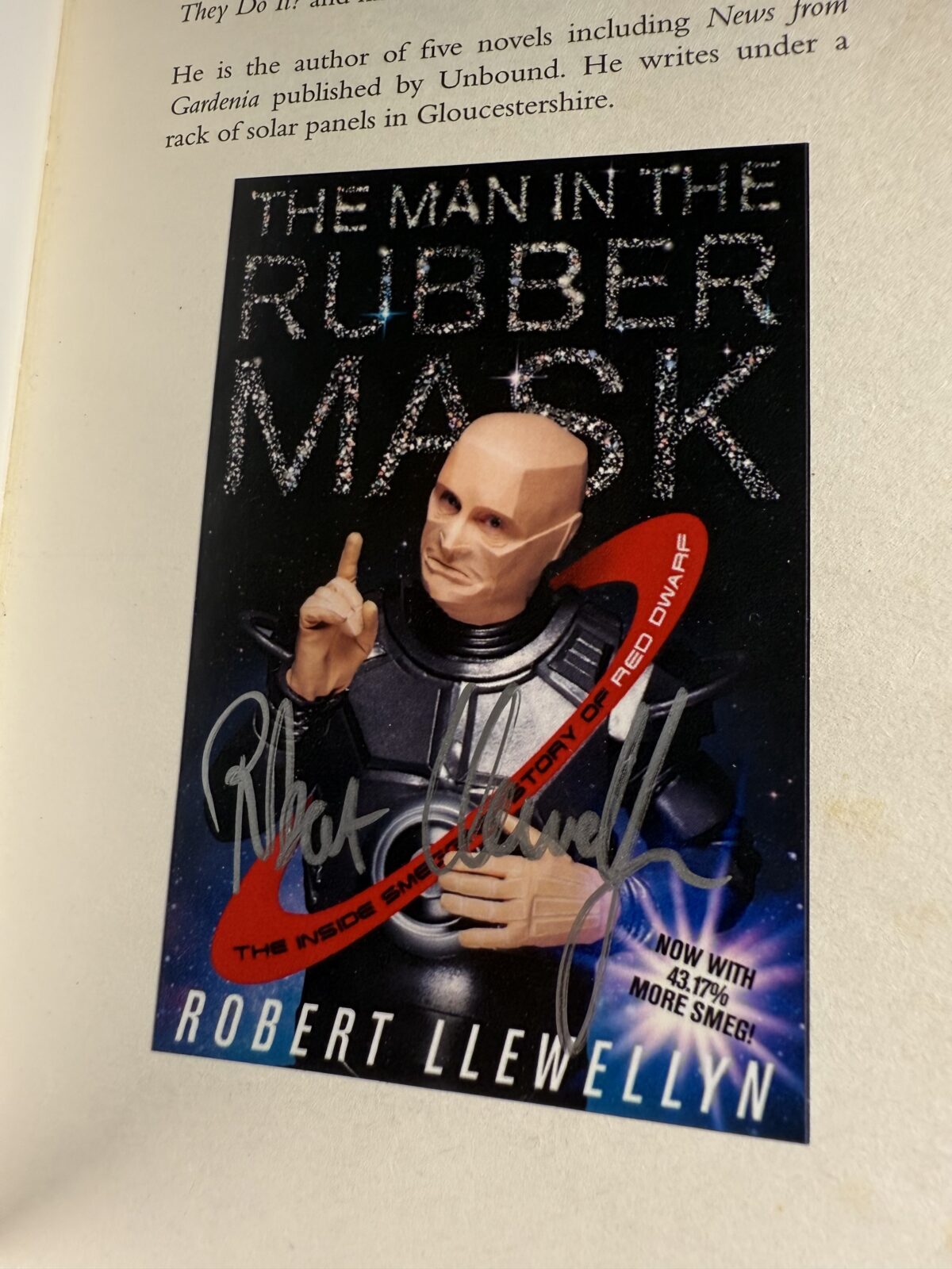 The Man in the Rubber Mask – Signed by Robert Llewellyn (Red Dwarf Memoir)