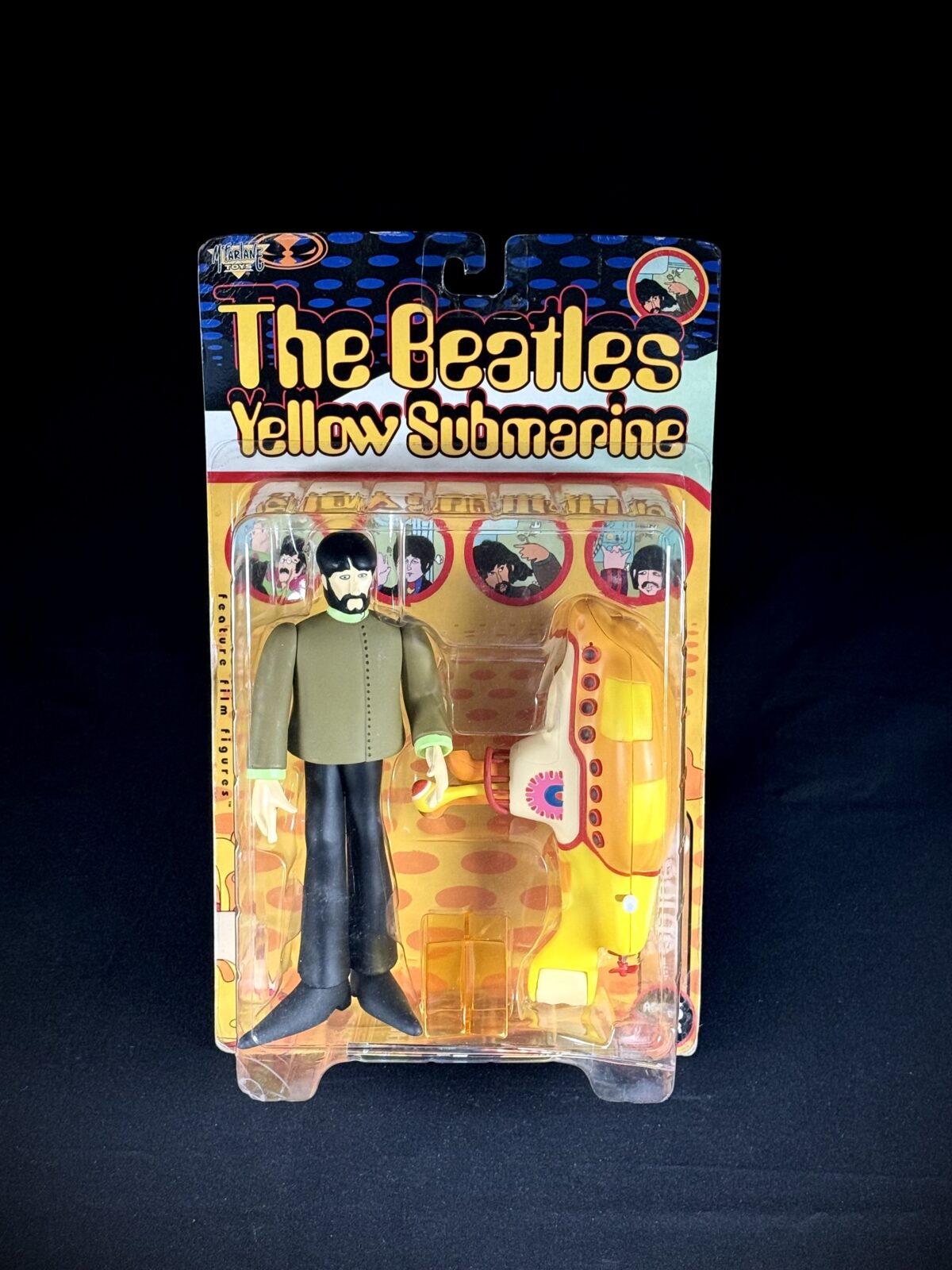 The Beatles Yellow Submarine – George & Submarine