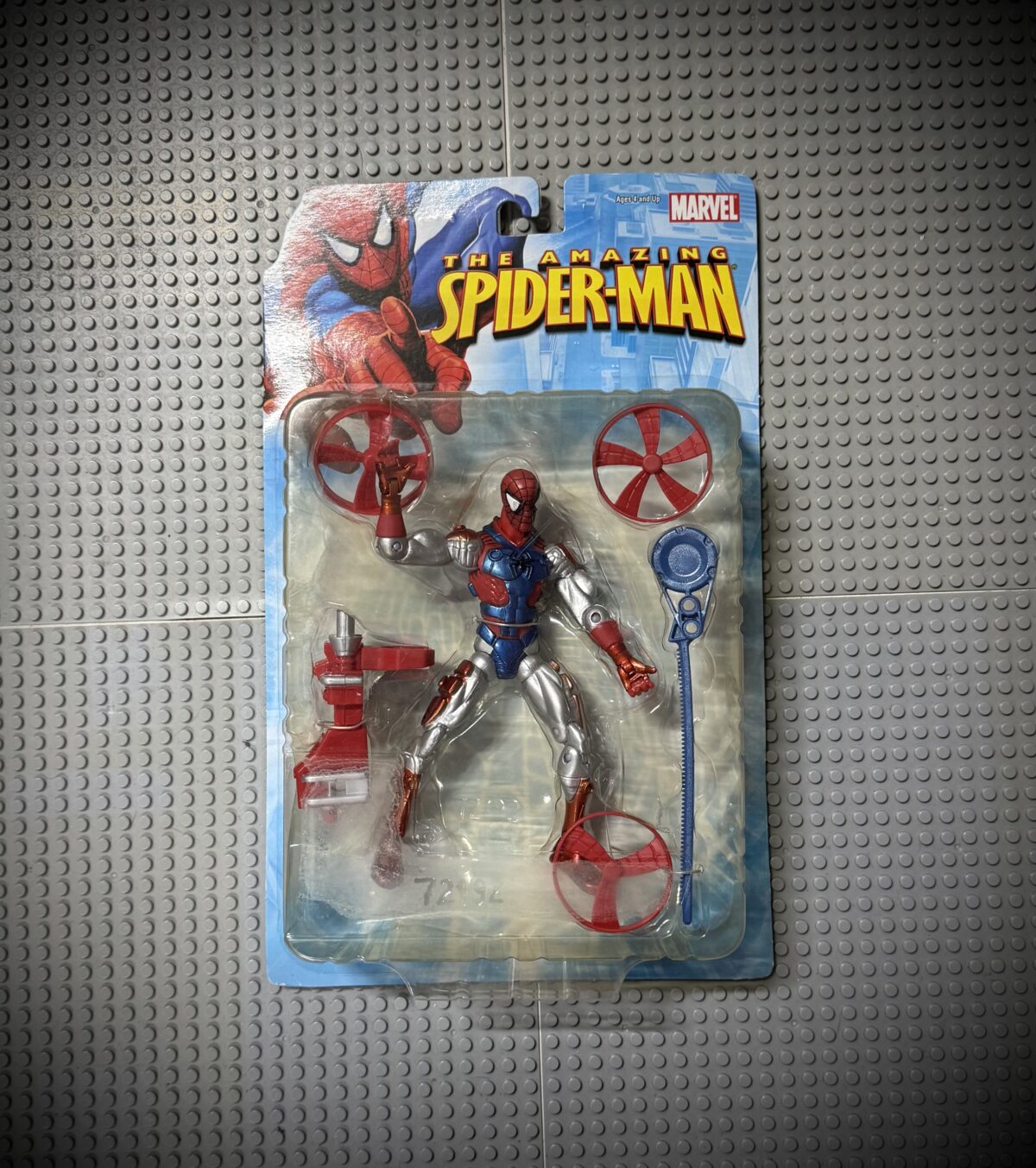 Shoot ’N Spin Spider-Man – Toy Biz (2001)