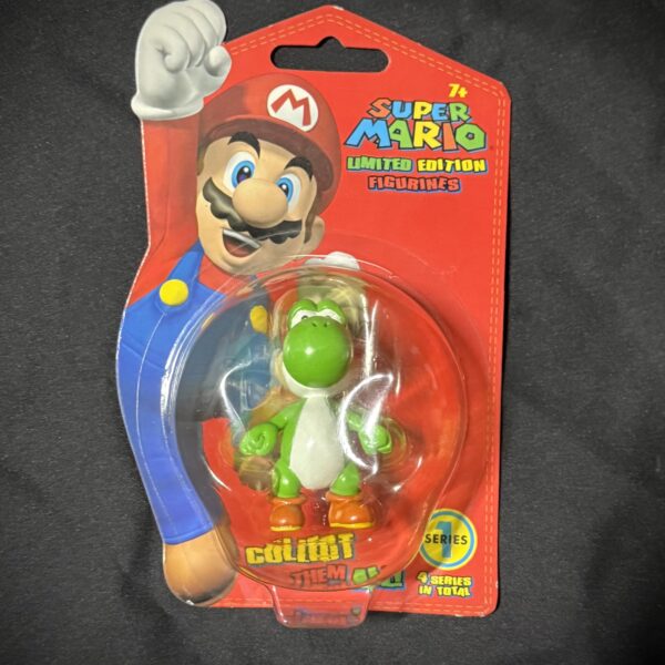 Super Mario Yoshi Capsule Figure (Toy Site)