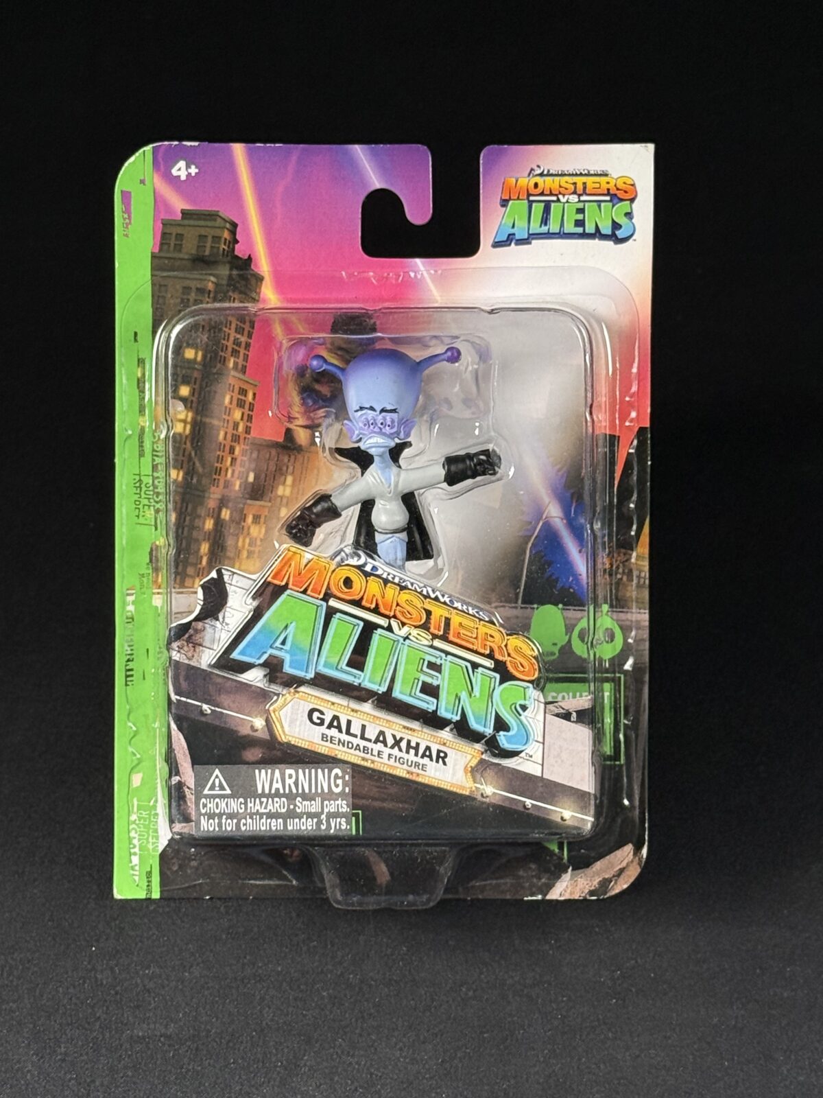 Monsters vs Aliens - Gallaxhar Figure