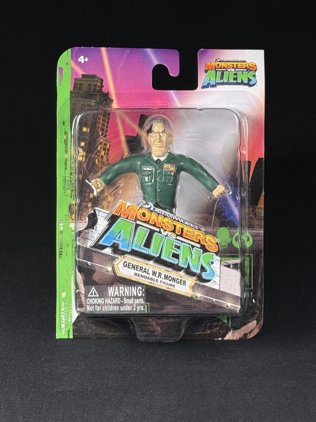 Monsters vs Aliens - General Monger Figure