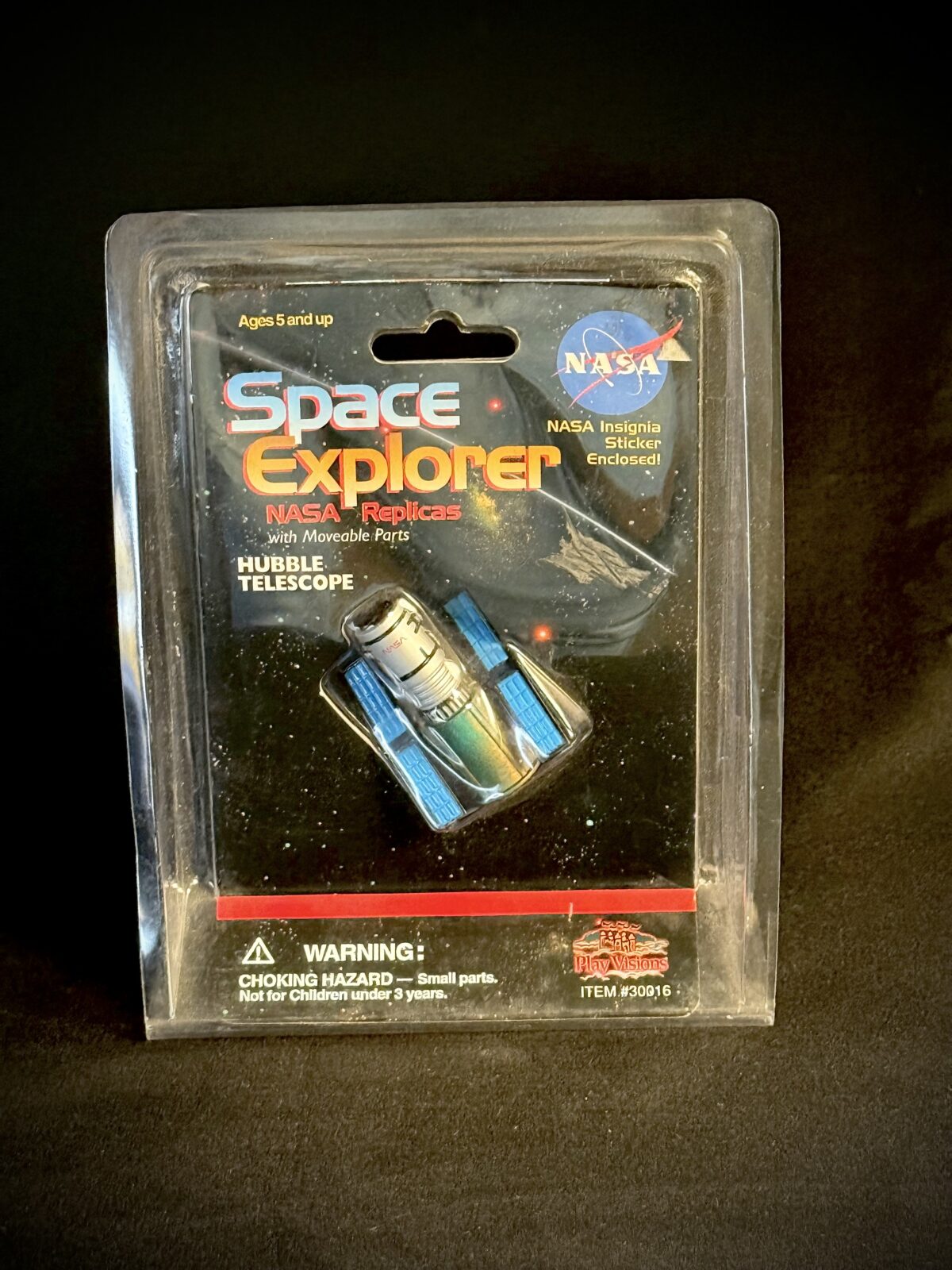 Space Explorer: NASA Hubble Telescope Replica (Play Visions)