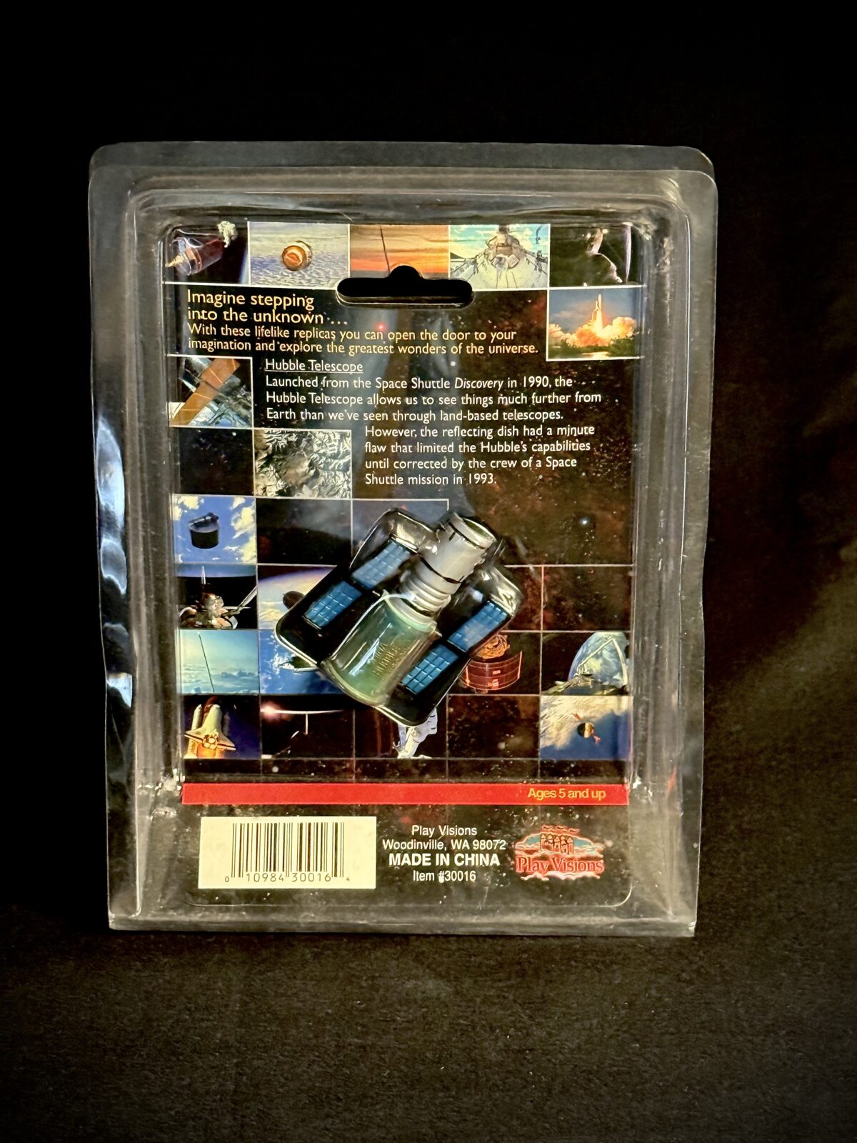 Space Explorer: NASA Hubble Telescope Replica (Play Visions) - Image 2