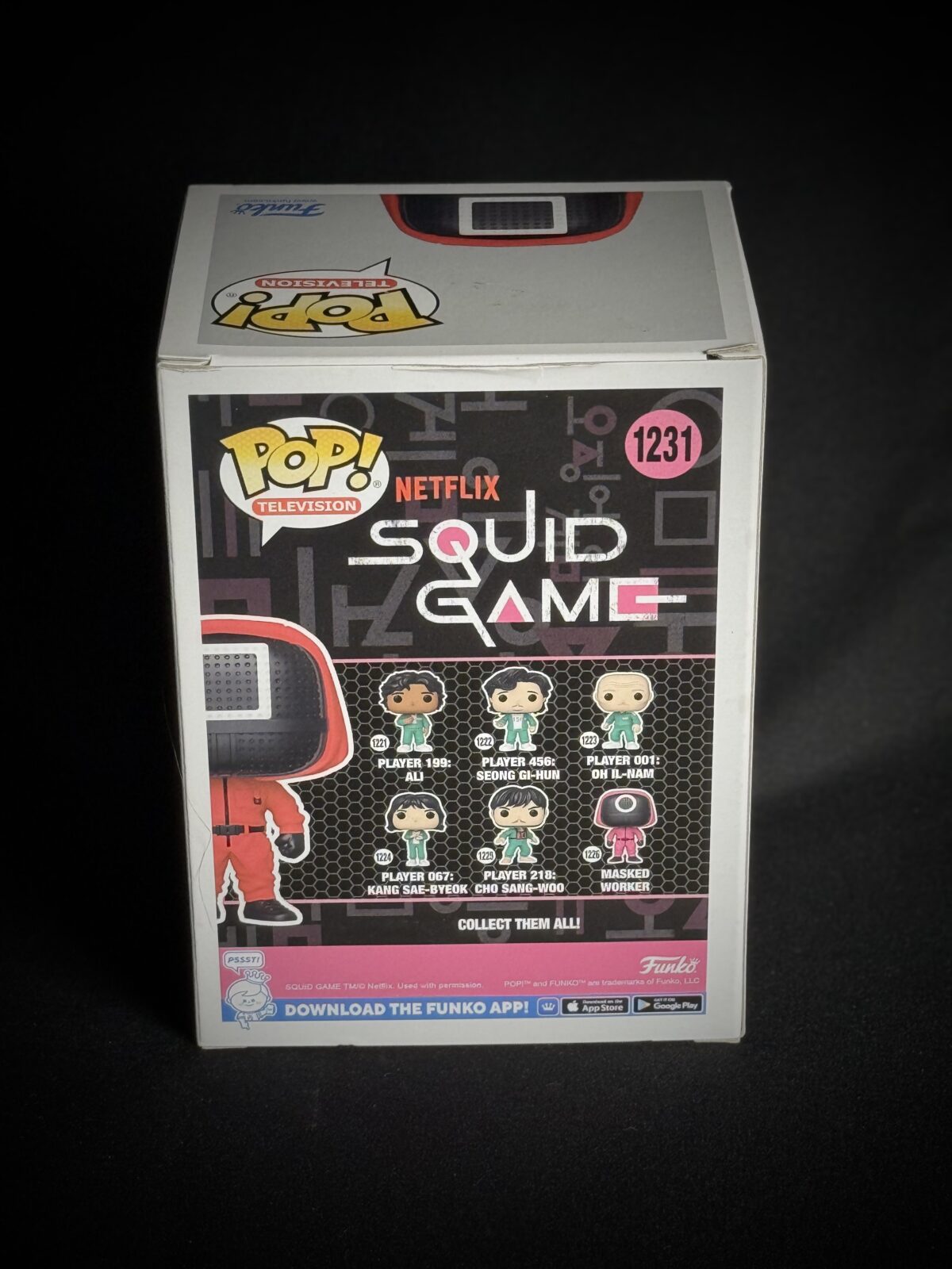 Funko Pop! Masked Manager #1231 (Squid Game, Special Edition) - Image 2